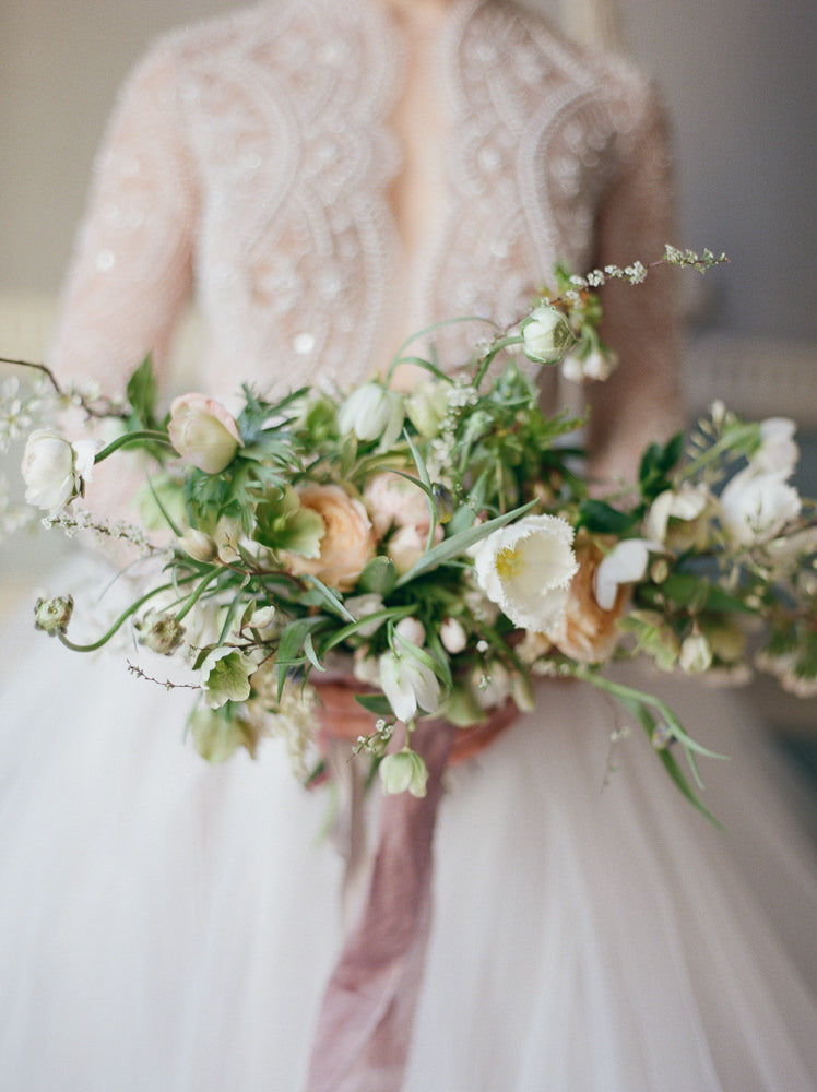 Old World London Wedding Inspiration with Delicate Details