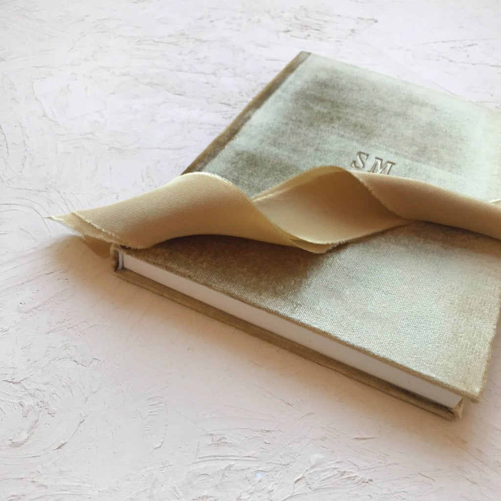 Custom Velvet Notebook - Griseo
