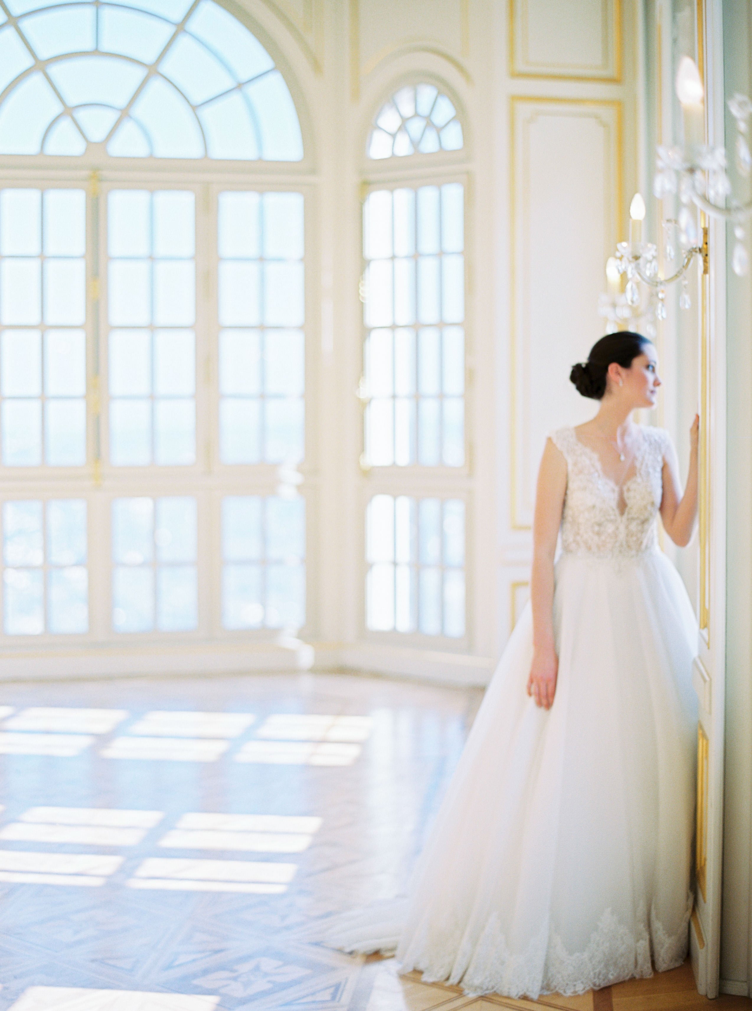 LUXURY CHATEAU WEDDING IN THE FRENCH RIVIERA