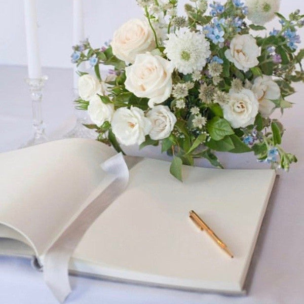 Guestbook - Silk Velvet Bleu